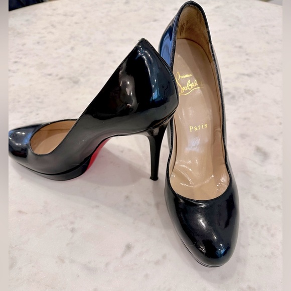 Christian Louboutin Paris Simple 100 mm Black Patent Leather Almond Toe Pumps - Picture 1 of 13